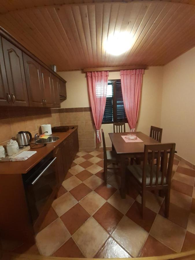 Apartman Damjanovic Cetinje Esterno foto
